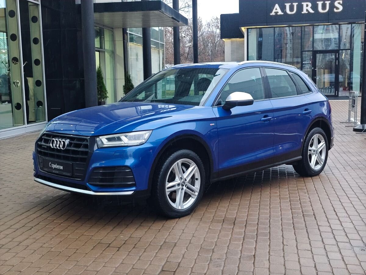 Audi Q5 2.0 4WD Внедорожник Sport (249 л.с.)