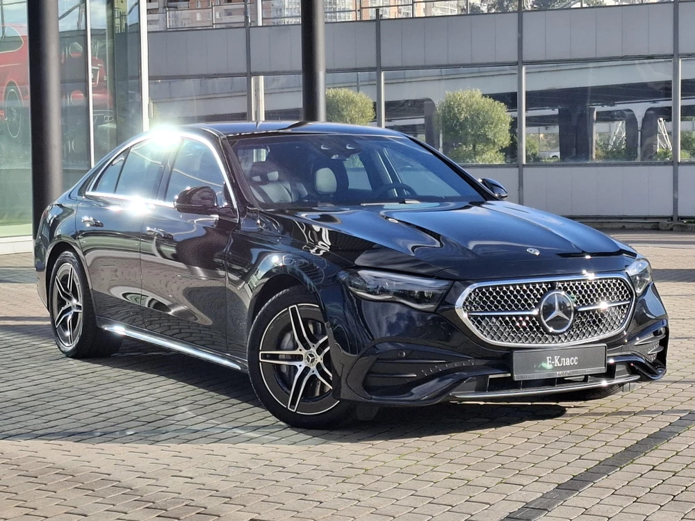Mercedes-Benz E 2.0 4MATIC Седан E 300 4MATIC (258 л.с.)