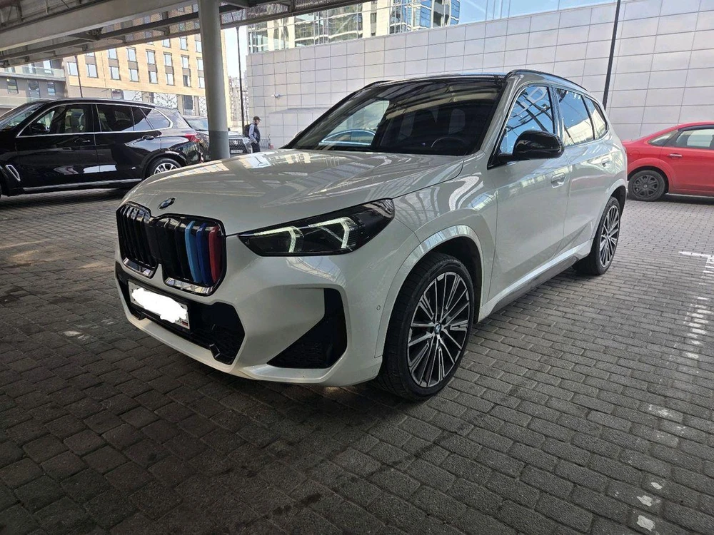 BMW X1 2.0 4WD Внедорожник XDrive25Li M Sport Package (204 л.с.)