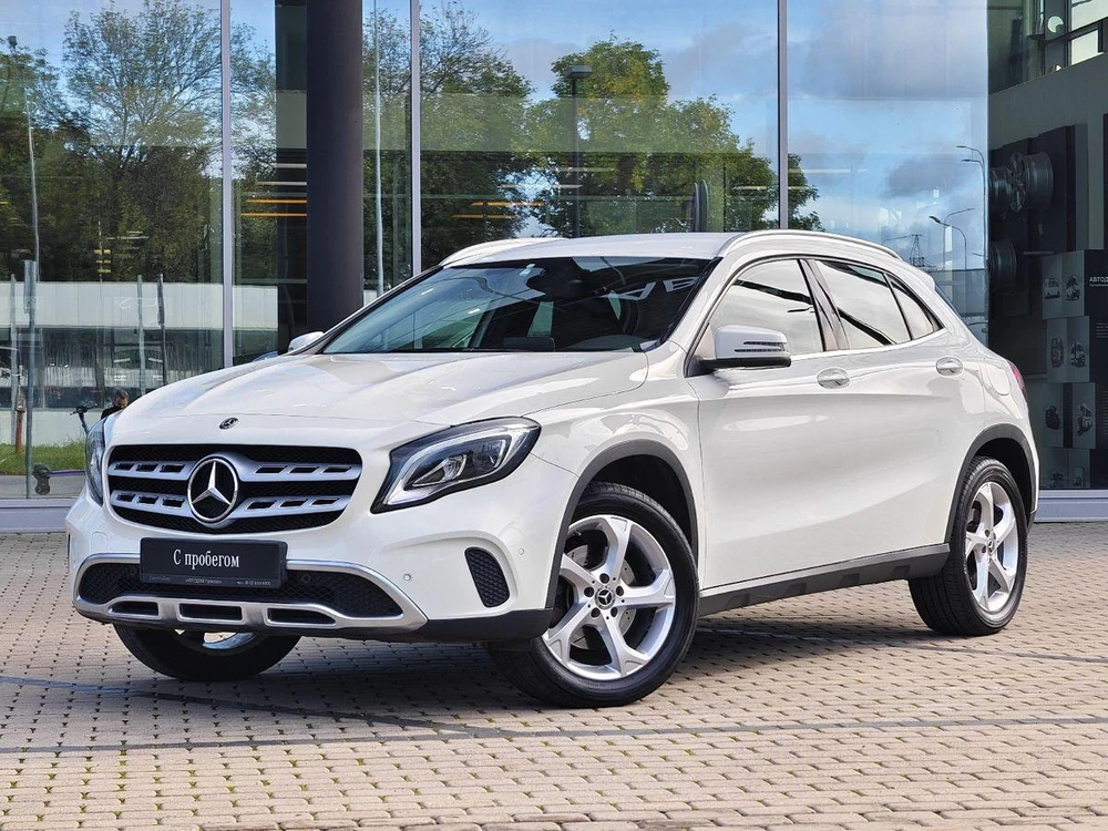 Mercedes-Benz GLA 250 4MATIC Внедорожник Urban Night Edition (211 л.с.)
