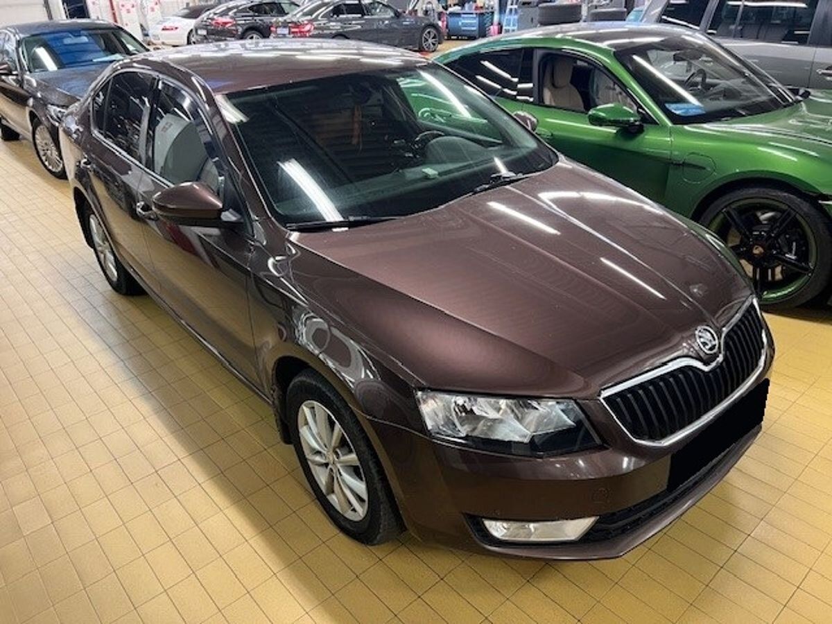 Skoda Octavia 1.4 4WD Лифтбек Ambition (150 л.с.)