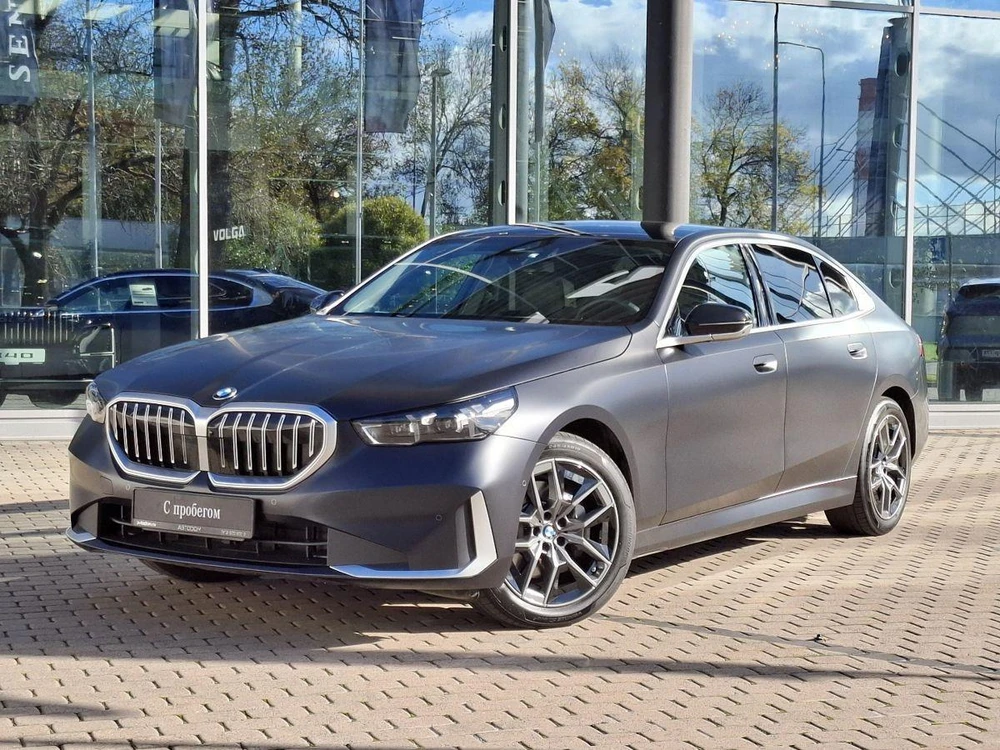 BMW 5 серии 2.0 4WD Седан M Sport (258 л.с.)