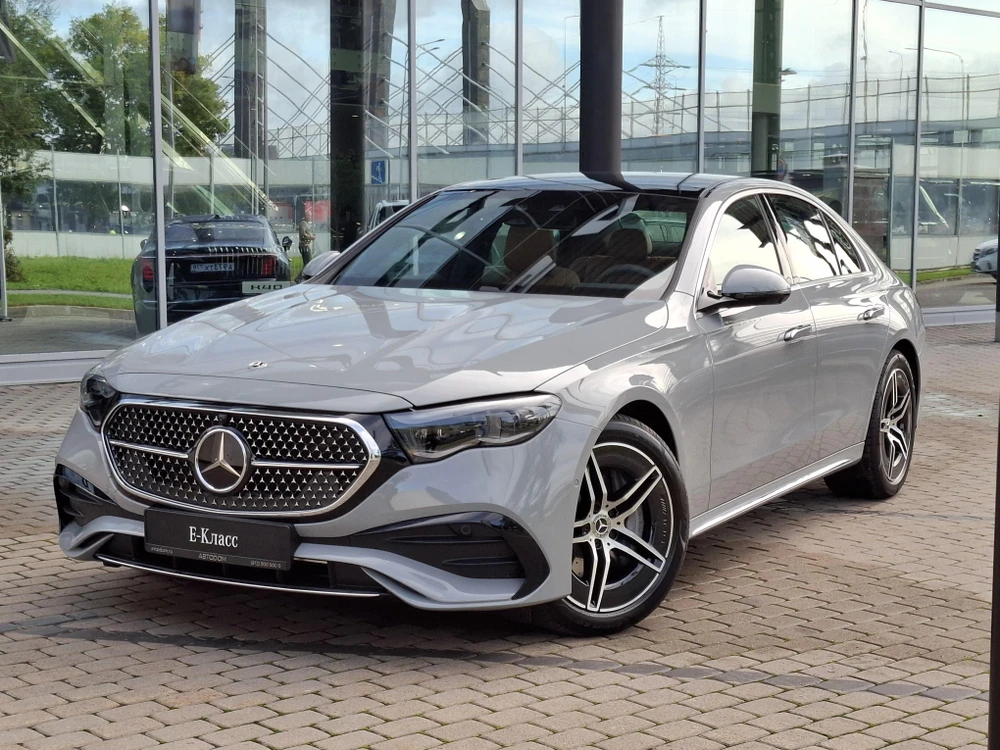 Mercedes-Benz E 2.0 4MATIC Седан E 300 4MATIC (258 л.с.)