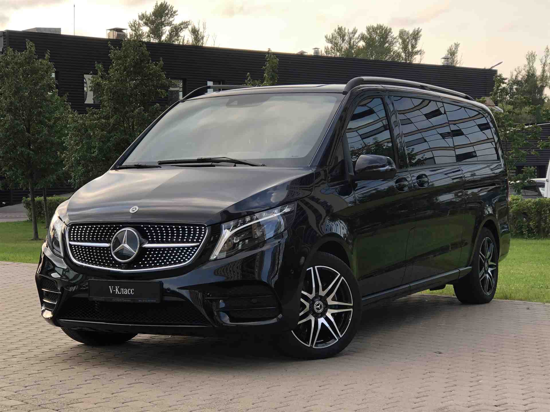 Mercedes-Benz V 2.0 CDI 4MATIC Минивэн Long (237 л.с.)