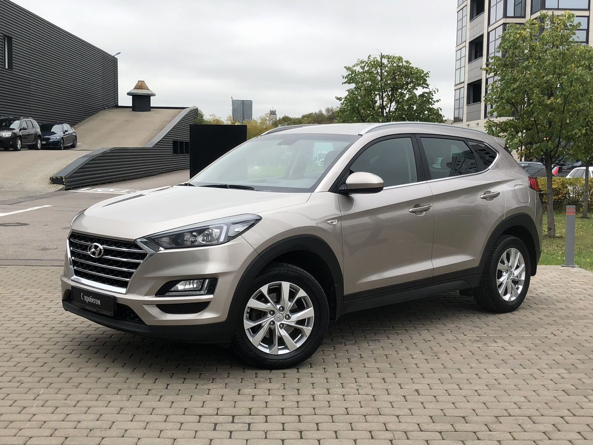 Hyundai Tucson 2.0 4WD Внедорожник Family (150 л.с.)