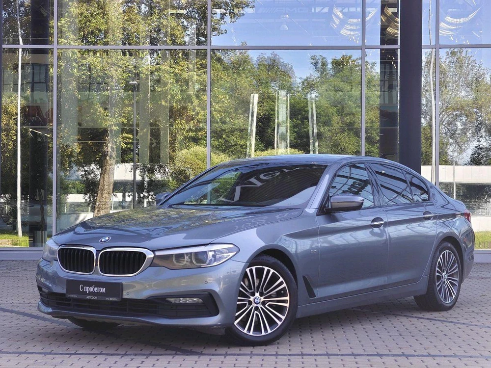 BMW 5 серии 520 d 4WD Седан Sport Line (190 л.с.)