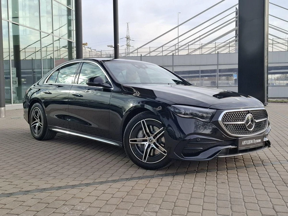 Mercedes-Benz E 2.0 4MATIC Седан E 300 4MATIC (258 л.с.)
