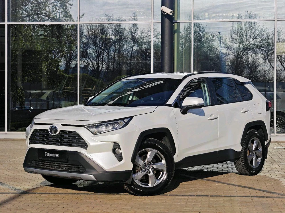 Toyota RAV4 2.0 4WD Внедорожник Prestige (149 л.с.)