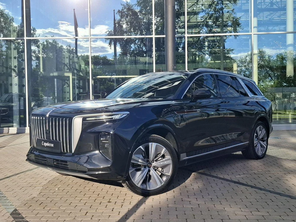 Hongqi E-HS9 99 4WD Внедорожник Luxury (405 кВт)