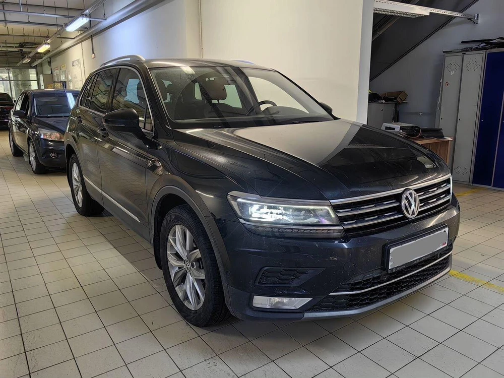 Volkswagen Tiguan 2.0d 4WD Внедорожник Highline (150 л.с.)