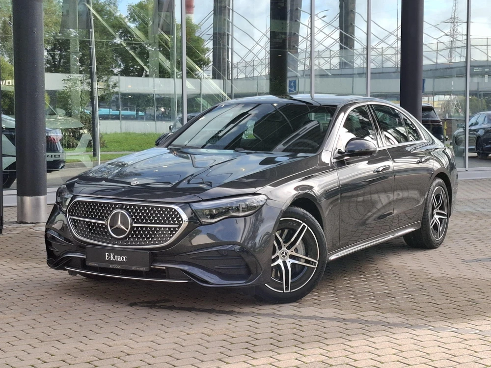 Mercedes-Benz E 2.0 4MATIC Седан E 300 4MATIC (258 л.с.)