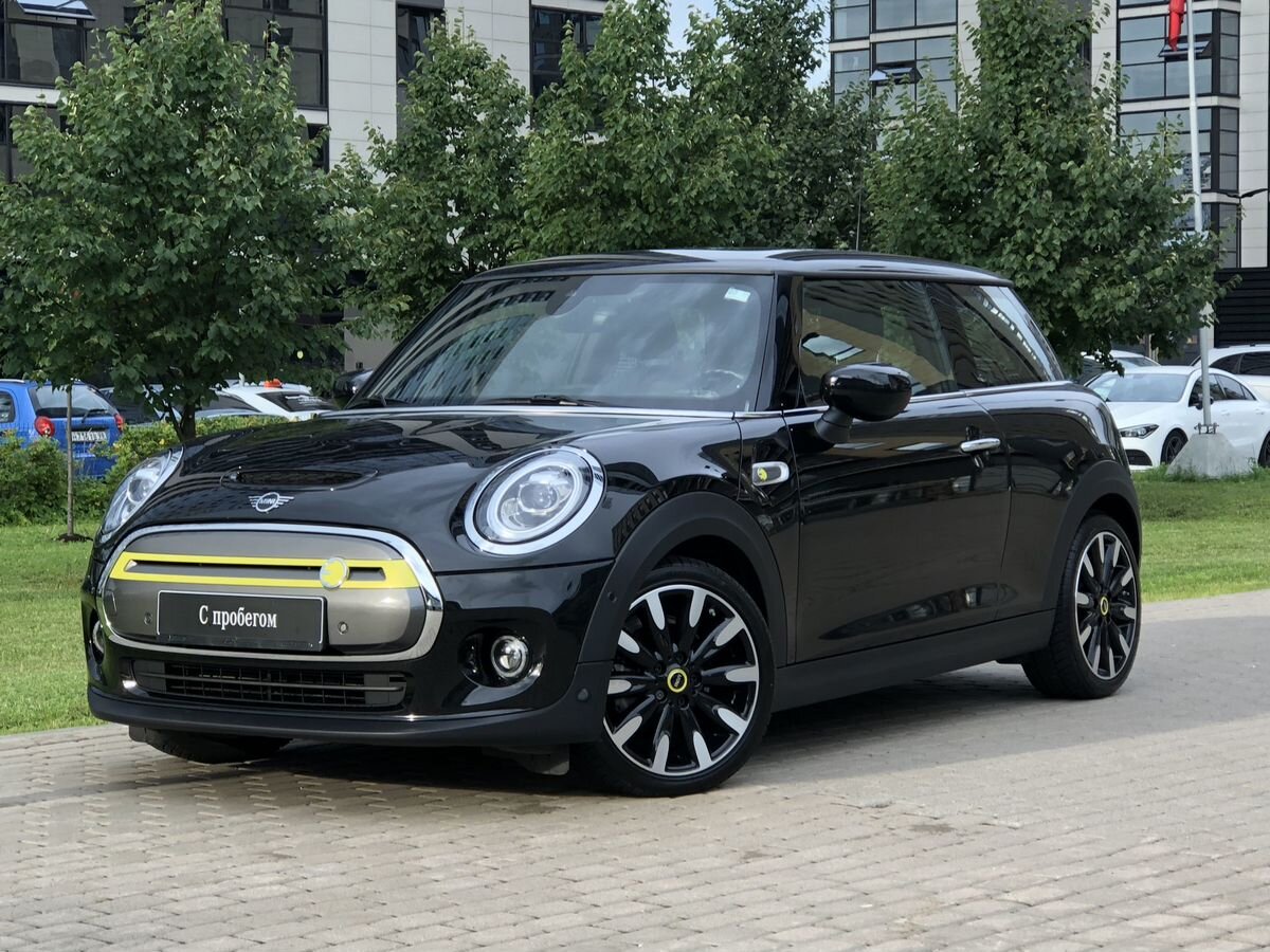 MINI Hatch Cooper 4WD Хэтчбек Cooper SE (184 л.с.)