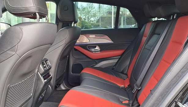 Mercedes-Benz GLE 3.0 4MATIC Внедорожник (380 л.с.) фото 13