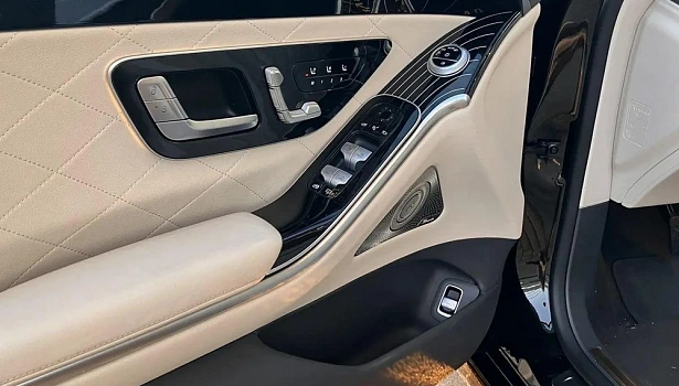 Mercedes-Benz S 350 d 4MATIC Седан Premium (249 л.с.) фото 19