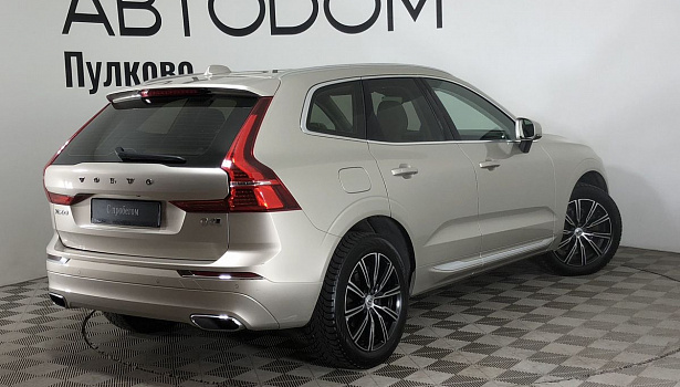 Volvo XC60 2.0d 4WD Внедорожник Momentum (190 л.с.) фото 6