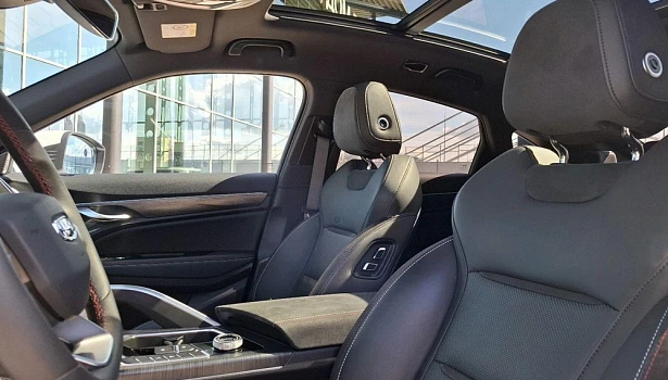Geely Tugella 2.0 4WD Внедорожник Luxury (200 л.с.) фото 11
