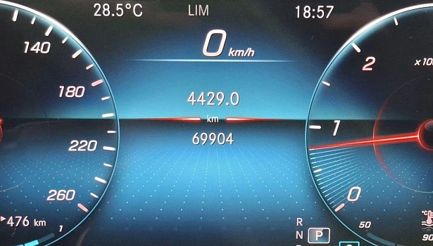 Mercedes-Benz GLE 300 d 4MATIC Внедорожник Sport (245 л.с.) фото 22