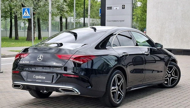 Mercedes-Benz CLA 250 4MATIC Купе Sport (224 л.с.) фото 6