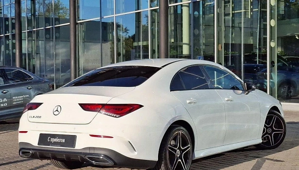 Mercedes-Benz CLA 200 Купе Sport (150 л.с.) фото 6