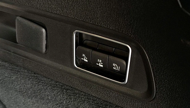 Mercedes-Benz AMG GLS 63 4MATIC Внедорожник (612 л.с.) фото 31