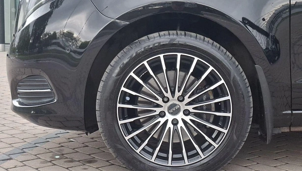 Mercedes-Benz V 250 d 4MATIC AT Минивэн Long (190 л.с.) фото 20