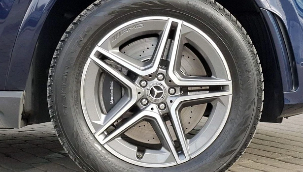 Mercedes-Benz GLE 350 d 4MATIC Внедорожник (249 л.с.) фото 16