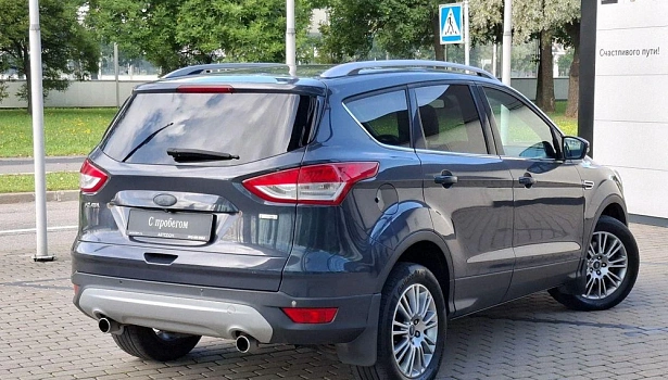 Ford Kuga 1.6 4WD Внедорожник Titanium (150 л.с.) фото 6