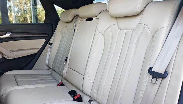 Audi Q5 Sportback 2.0 4WD Внедорожник Design (249 л.с.) фото 14