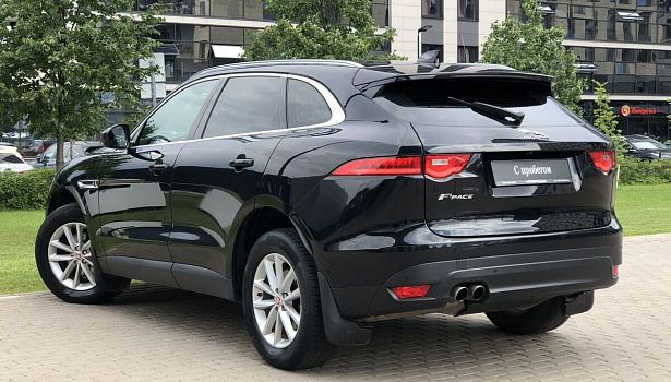 Jaguar F-Pace 2.0d 4WD Внедорожник Pure (180 л.с.) фото 4