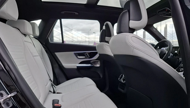 Mercedes-Benz GLC 2.0 4MATIC Внедорожник (258 л.с.) фото 15