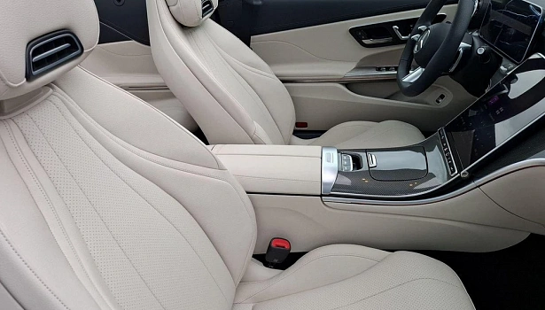 Mercedes-Benz AMG CLE 2.0 Кабриолет (204 л.с.) фото 17
