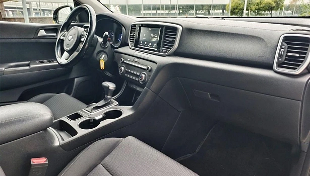 Kia Sportage 2.0 4WD Внедорожник Prestige (2018-2019) (150 л.с.) фото 10