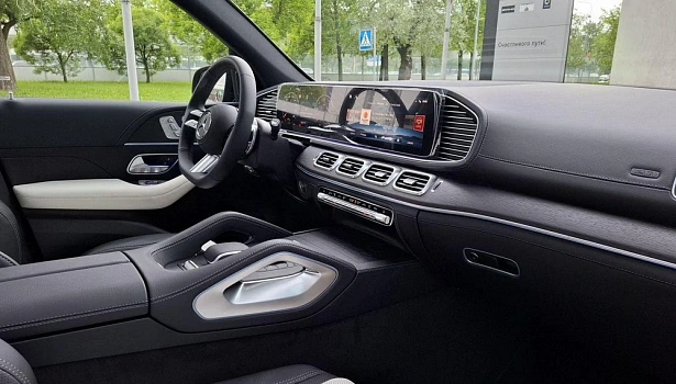 Mercedes-Benz GLE 300 d 4MATIC Внедорожник (269 л.с.) фото 13
