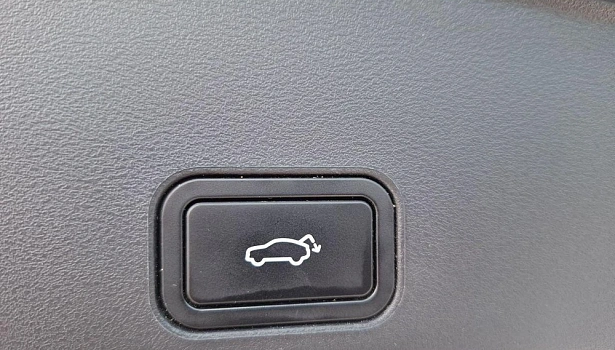 Geely Monjaro 2.0 4WD Внедорожник Флагман (238 л.с.) фото 27