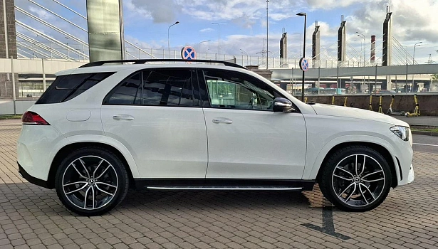 Mercedes-Benz GLE 350 d 4MATIC Внедорожник (272 л.с.) фото 7
