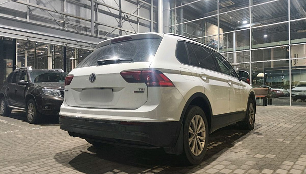 Volkswagen Tiguan 1.4 4WD Внедорожник line (150 л.с.) фото 6