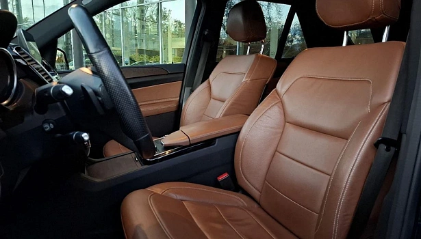 Mercedes-Benz GLE 300 4MATIC Внедорожник Особая серия (249 л.с.) фото 12