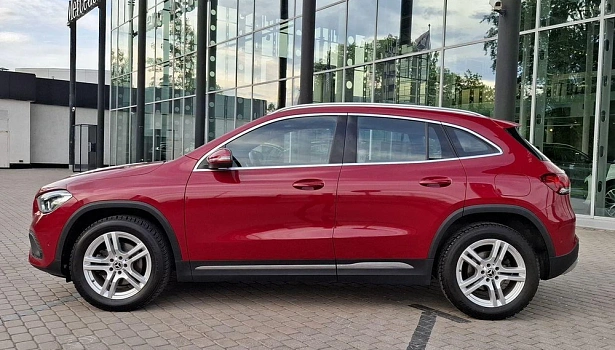 Mercedes-Benz GLA 200 Внедорожник Progressive (150 л.с.) фото 3