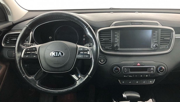 Kia Sorento 2.2d 4WD Внедорожник Premium (200 л.с.) фото 13