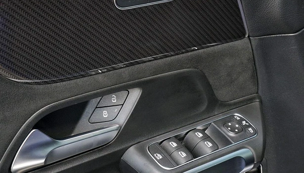 Mercedes-Benz GLB 200 4MATIC Внедорожник Sport (150 л.с.) фото 12