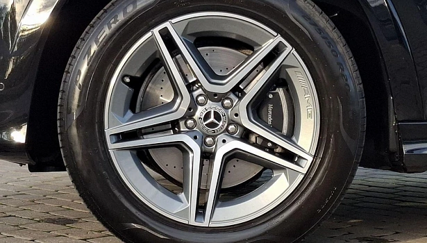 Mercedes-Benz GLE 300 d 4MATIC Внедорожник (269 л.с.) фото 15
