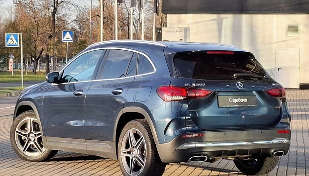 Mercedes-Benz GLA 200 4MATIC Внедорожник Sport (150 л.с.) фото 4