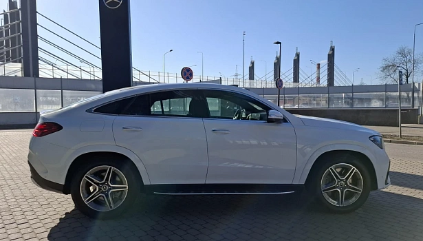 Mercedes-Benz GLE 3.0d 4MATIC Внедорожник 450 d 4MATIC (367 л.с.) фото 7