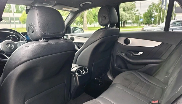 Mercedes-Benz GLC 300 d 4MATIC Внедорожник Sport (245 л.с.) фото 13