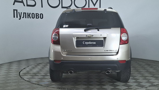 Chevrolet Captiva 2.2d 4WD Внедорожник LT (5 мест) (184 л.с.) фото 8