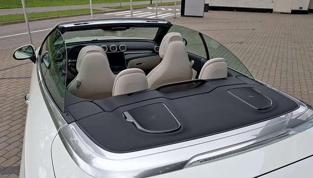 Mercedes-Benz AMG CLE 2.0 Кабриолет (204 л.с.) фото 22