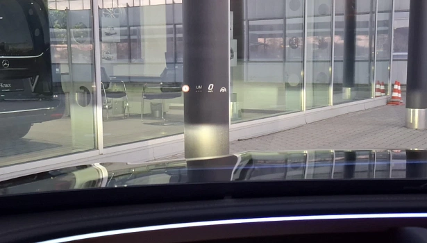 Mercedes-Benz E 2.0 4MATIC Седан (258 л.с.) фото 14