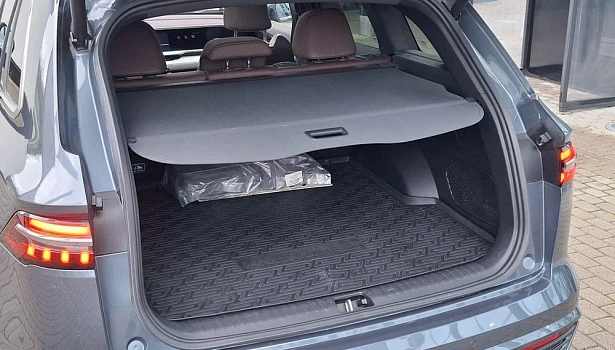 Geely Monjaro 2.0 4WD Внедорожник Flagship (2023) (238 л.с.) фото 15