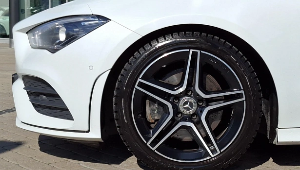 Mercedes-Benz CLA 200 Купе Sport (150 л.с.) фото 21