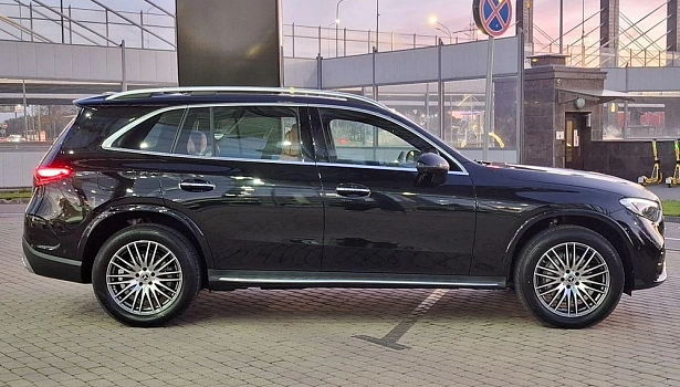 Mercedes-Benz GLC 2.0 4MATIC Внедорожник (258 л.с.) фото 7